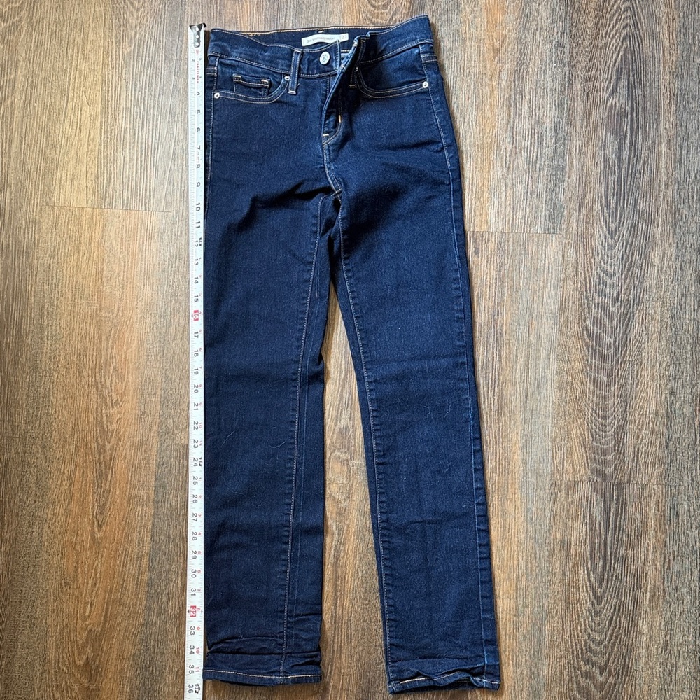 Levi's Dark 314 Shaping Blue Straight Leg Women's Jeans